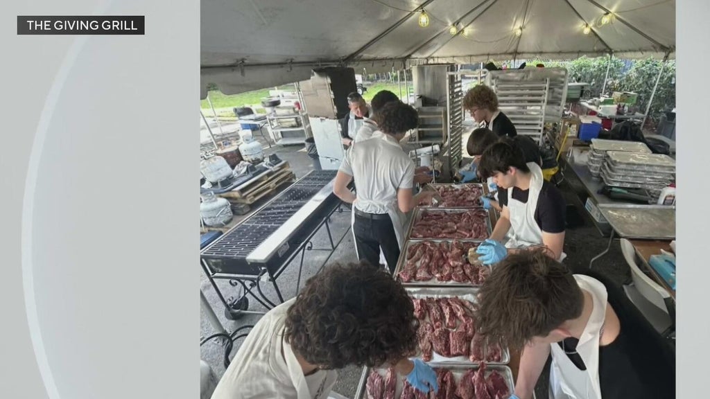 Students at a Miami high school create nonprofit going beyond just helping those in need — CBS Miami, Pinecrest Schools news