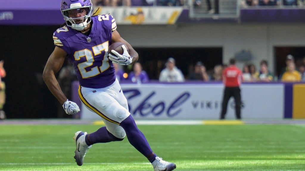 Vikings return RB Jordan Mason from injured reserve after broken thumb kept him out last 4 games — WCCO / CBS Minnesota, Pinecrest Sports news