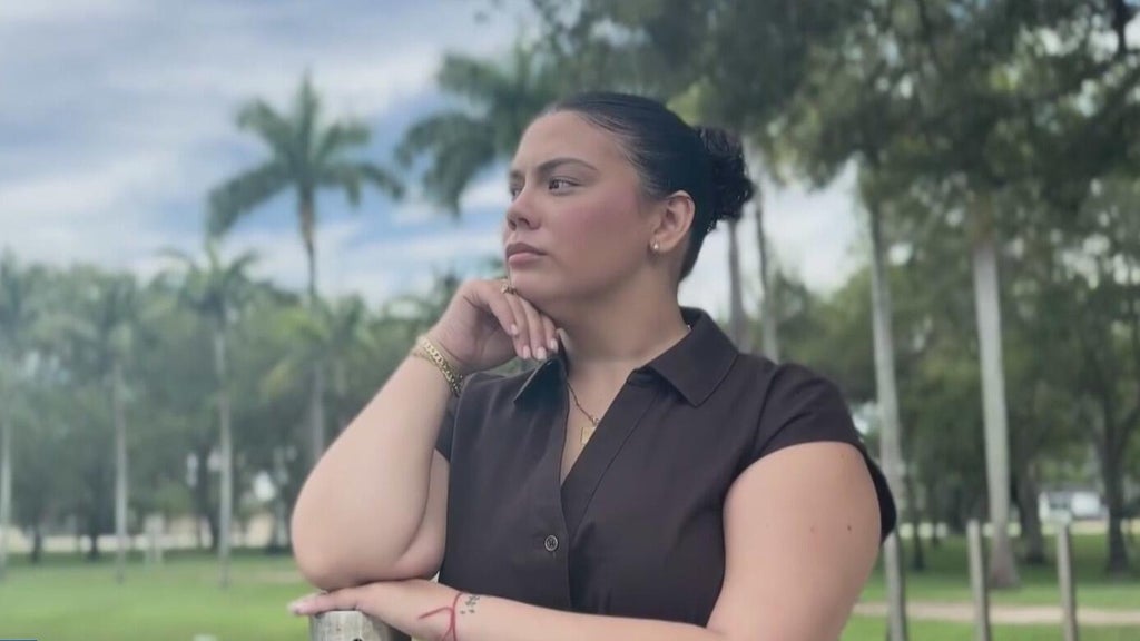 South Florida woman was told she was too young to get mammogram, but she still got breast cancer — CBS Miami, Pinecrest Community news
