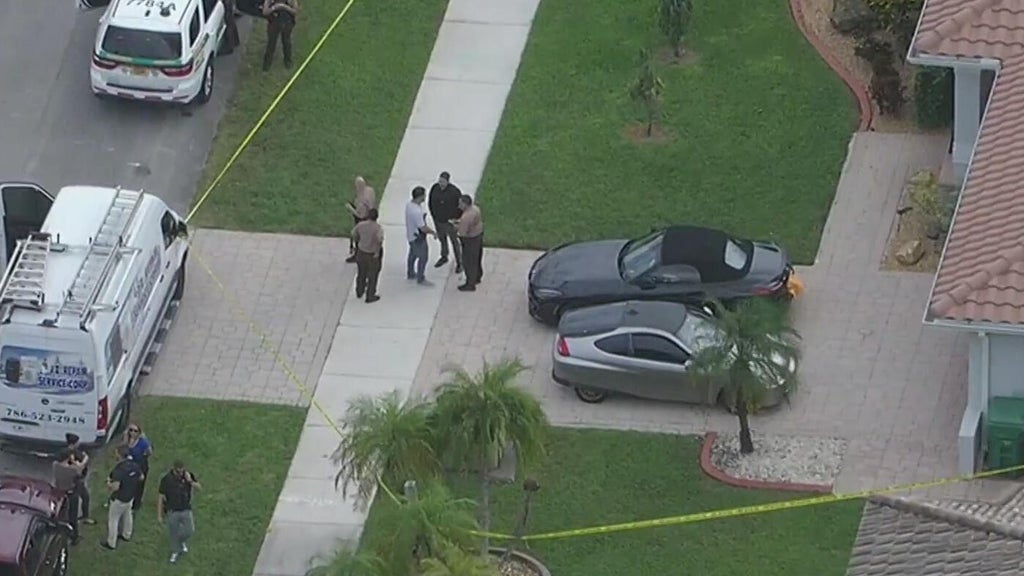 Man dead, woman hospitalized after domestic shooting in southwest Miami-Dade neighborhood, deputies say — CBS Miami, Pinecrest Health news