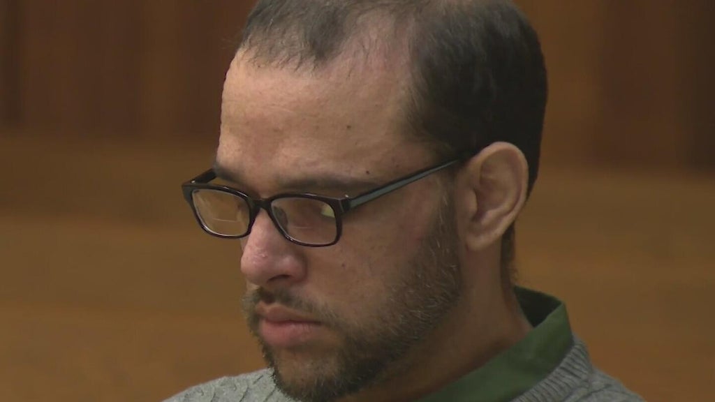 Jury expected to decide fate of man who plead guilty to killing wife, stepdaughters — CBS Miami, Pinecrest Community news