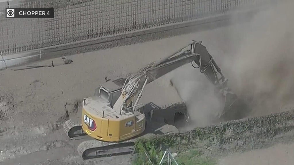 Gas leak mitigated, Florida's Turnpike reopened after excavator hits gas main causing major leak, officials say — CBS Miami, Pinecrest Community news