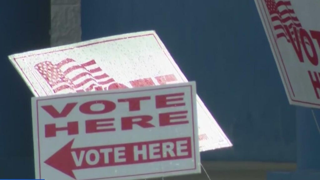 Coral Gables voters to pick new mayor, decide term length for mayor in November — CBS Miami, Pinecrest Government news