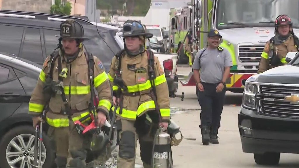 Over 15 Miami-Dade Fire Rescue units responded to 2nd-alarm warehouse fire in Opa Locka — CBS Miami, Pinecrest Community news