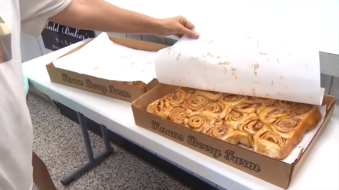 Yelp says Knaus Berry Farm in SW Miami-Dade has Florida’s best cinnamon rolls — Pinecrest Community news