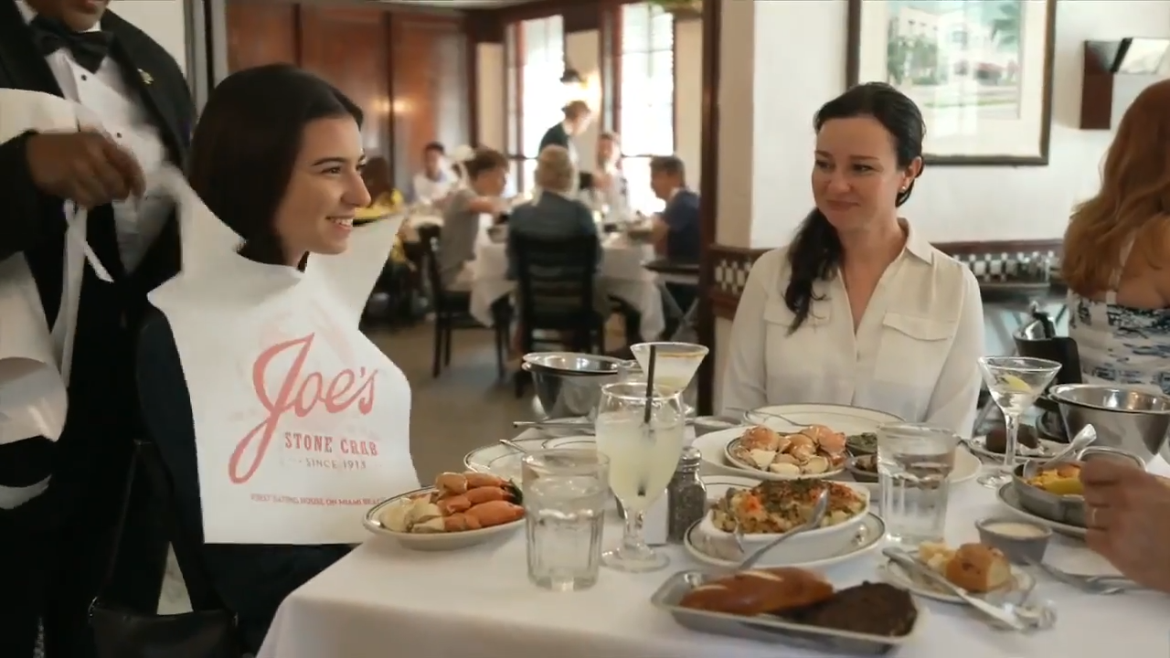 Joe’s Stone Crab returns for 114th annual season of sales — WSVN 7 Miami-Dade, Pinecrest Dining news