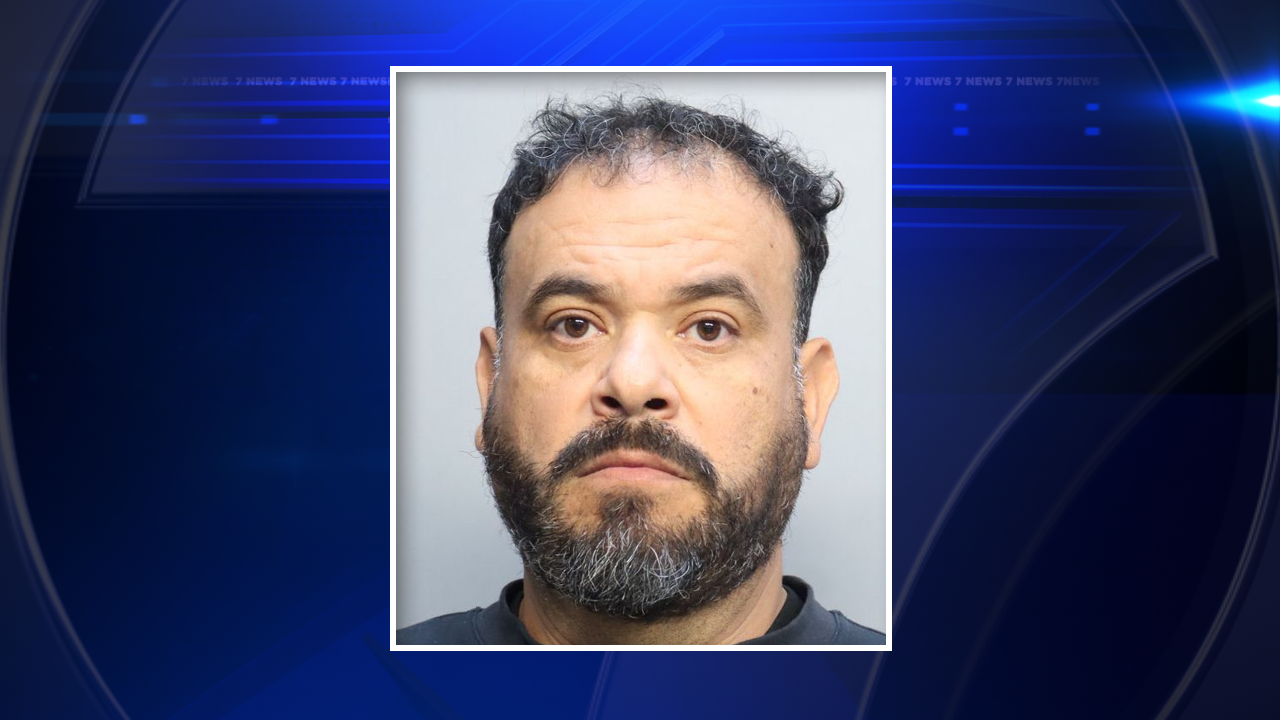 7News source: Texas man seen shoving bartender at Bayside arrested; victim says she suffered concussion, broken tooth — WSVN 7 Miami-Dade