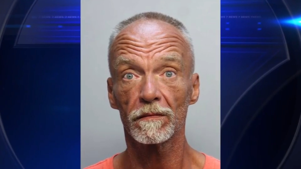 Authorities arrest 57-year-old in connection to smash-and-grab burglary of Miami Beach restaurant — WSVN 7 Miami-Dade, Pinecrest Dining news
