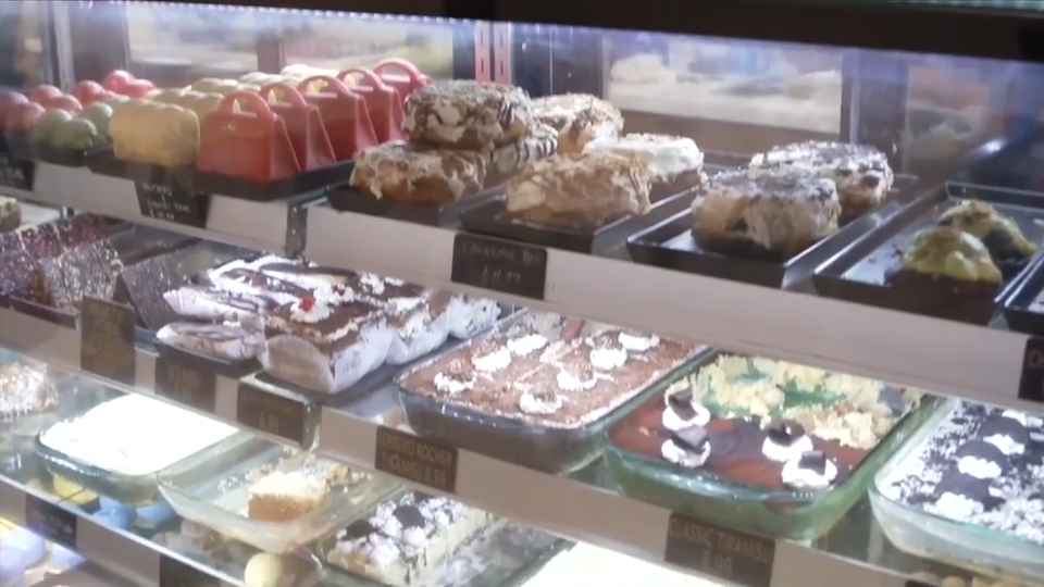 Haraz brings Yemeni coffee and unique crunchy pastries to Pembroke Pines — WSVN Entertainment, Pinecrest Business news