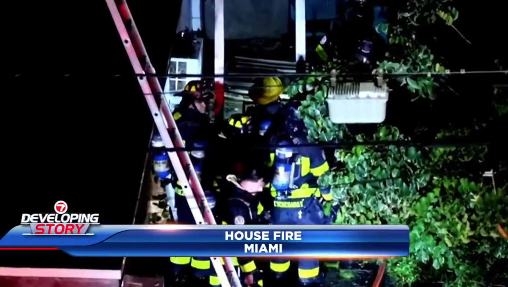 Elderly woman, 3 others displaced and pet cat killed after fire ignites in Miami duplex — WSVN 7 Miami-Dade